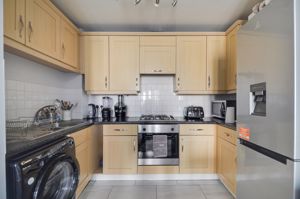 Kitchen- click for photo gallery